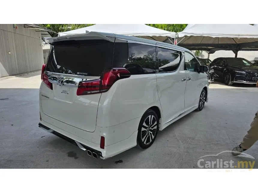 2015 Toyota Alphard SC MPV