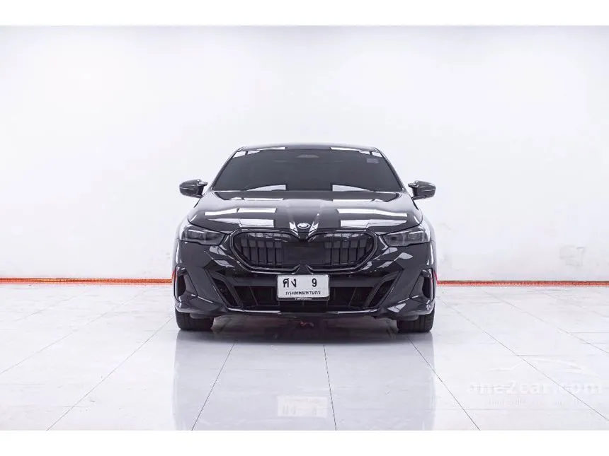 2025 BMW 530e M Sport Pro Sedan