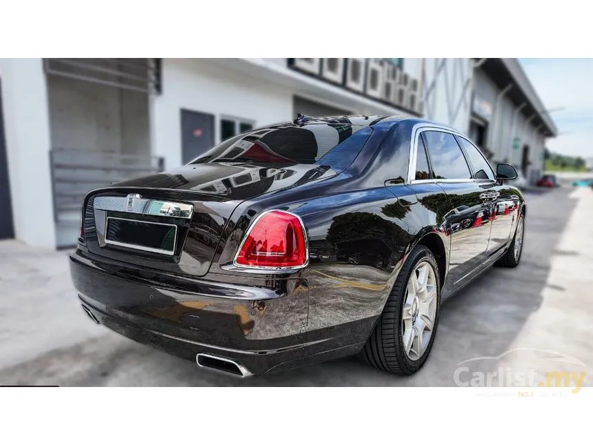 2014 Rolls-Royce Ghost Sedan