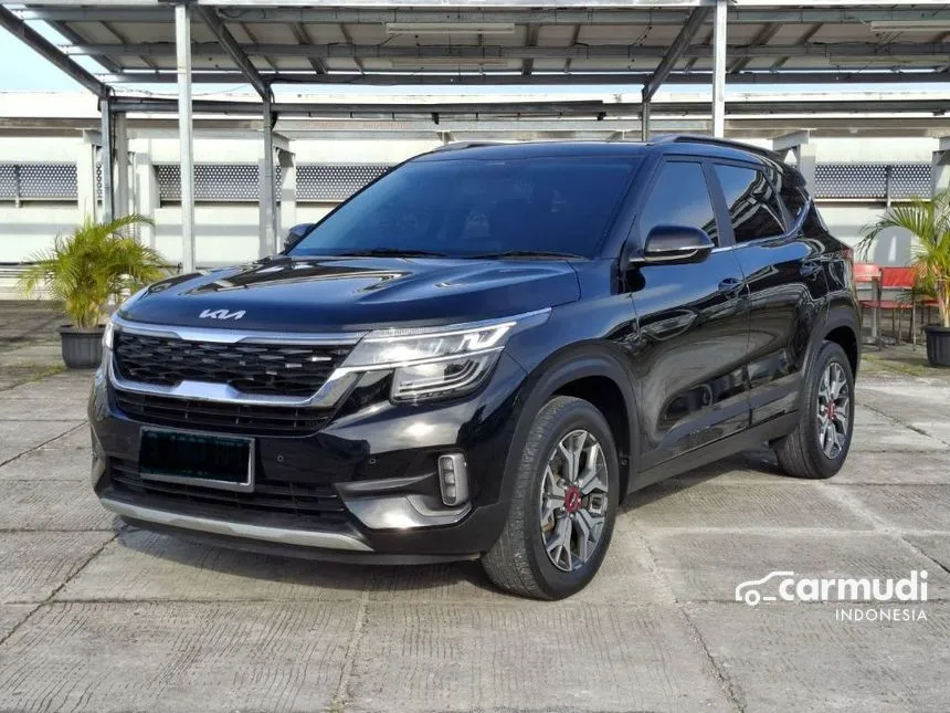 2022 KIA Seltos EX+ SUV
