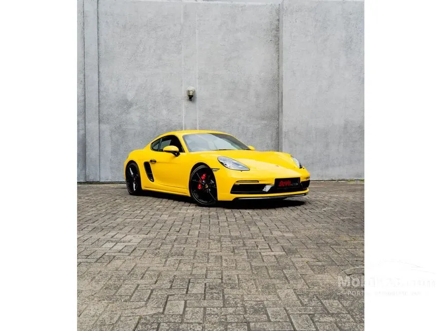 Jual Mobil Porsche 718 2022 Cayman S 2.5 di DKI Jakarta Automatic Coupe Kuning Rp 3.150.000.000
