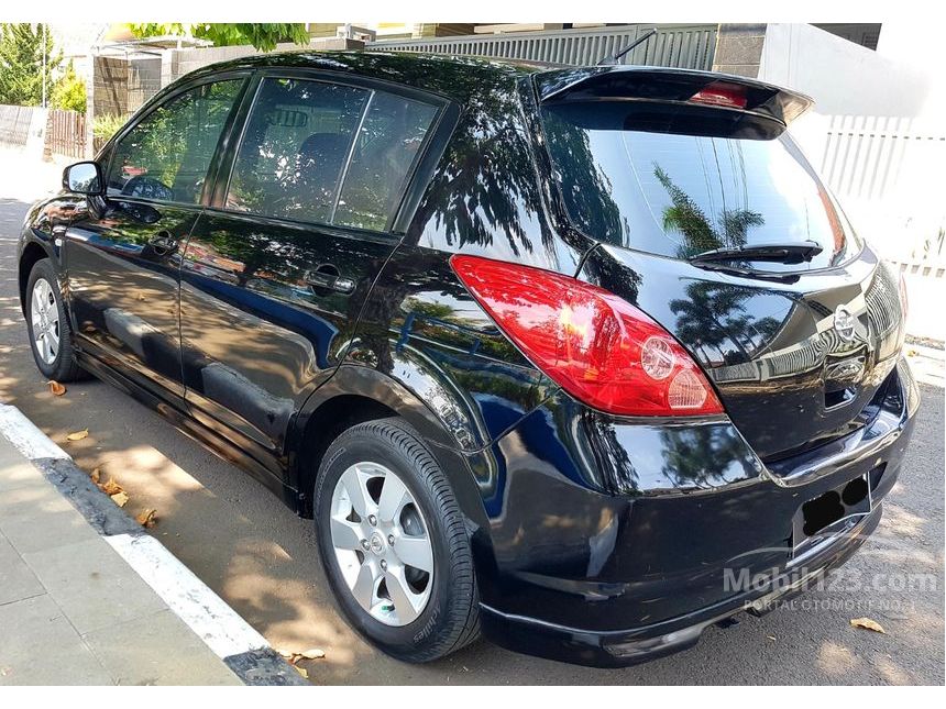 Jual Mobil Nissan Latio 2007 C11 1.8 di Jawa Barat 