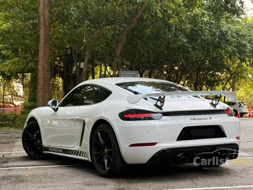 2017 Porsche 718 Cayman Coupe