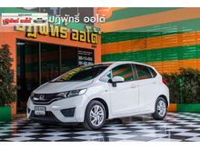 2014 Honda Jazz 1.5 (ปี 14-18) V i-VTEC Hatchback AT