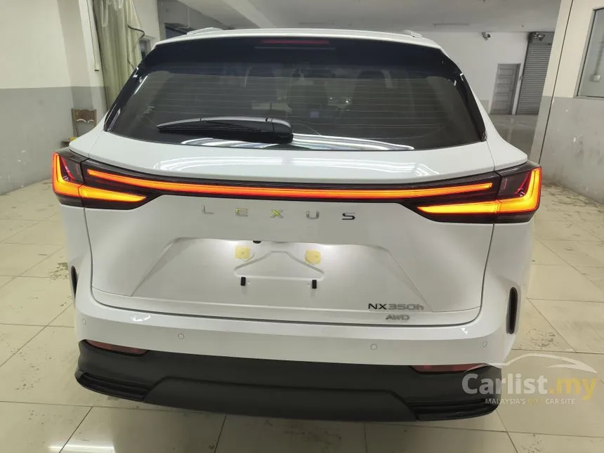 2025 Lexus NX 350h Luxury SUV