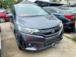 2015 Honda Jazz 1.5 V Hatchback