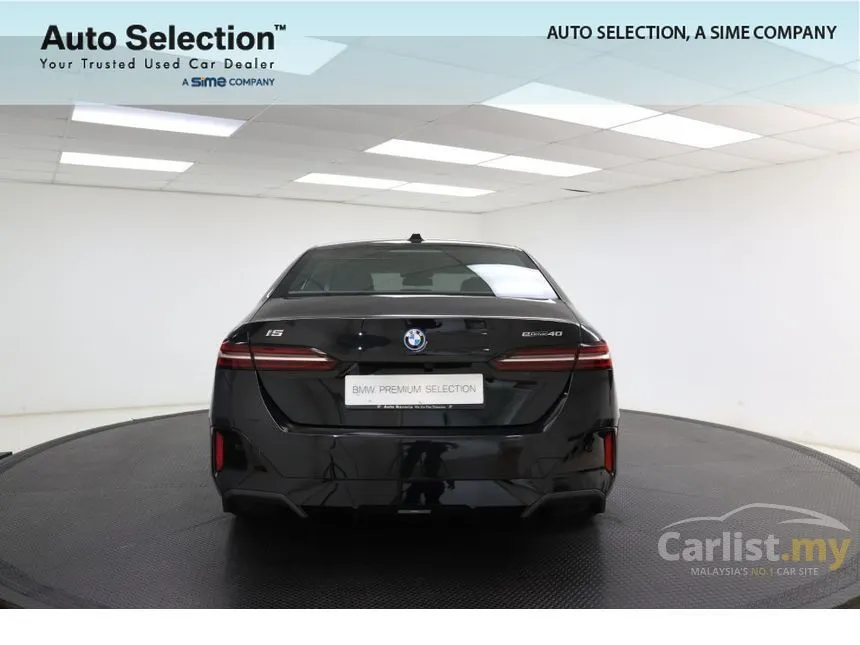 2024 BMW i5 eDrive40 M Sport Sedan