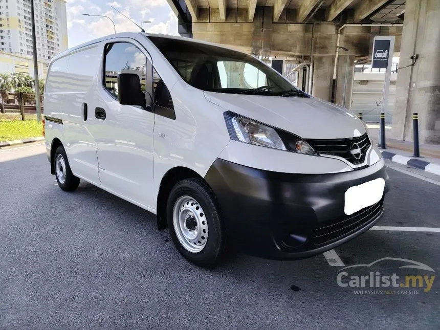 2023 Nissan NV200 Panel Van