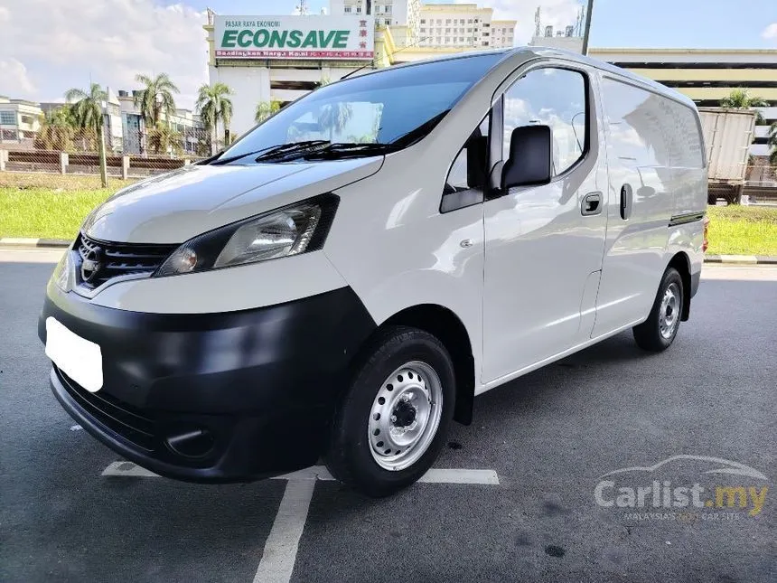 2023 Nissan NV200 Panel Van