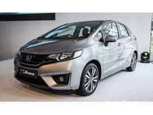 ( LIMITED READY UNITS ) ( CALL FOR MORE INFO ) ( FAST DELIVERY ) ( 3 DAYS DELIVERY ) 2019 Honda Jazz 1.5 V i-VTEC Hatchback