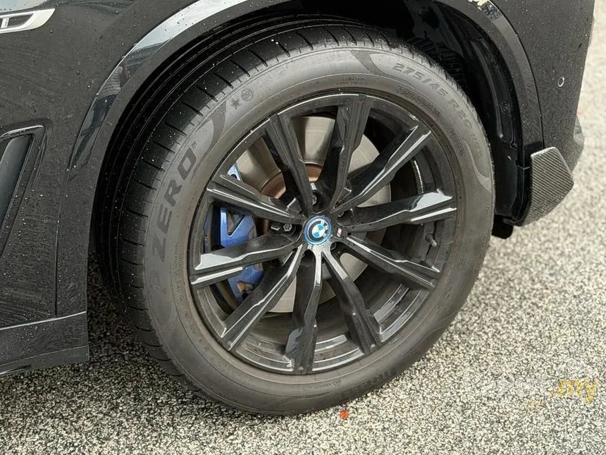 2022 BMW X5 xDrive45e M Sport SUV