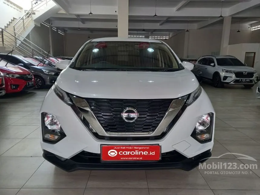 Jual Mobil Nissan Livina 2022 VE 1.5 di Jawa Barat Automatic MPV Putih Rp 198.000.000