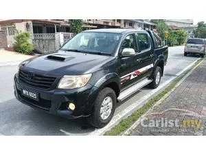 2013 Toyota Hilux 2.5 G VNT Dual Cab (Metallic) Pickup