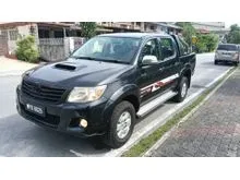 2013 Toyota Hilux 2.5 G VNT Dual Cab (Metallic) Pickup