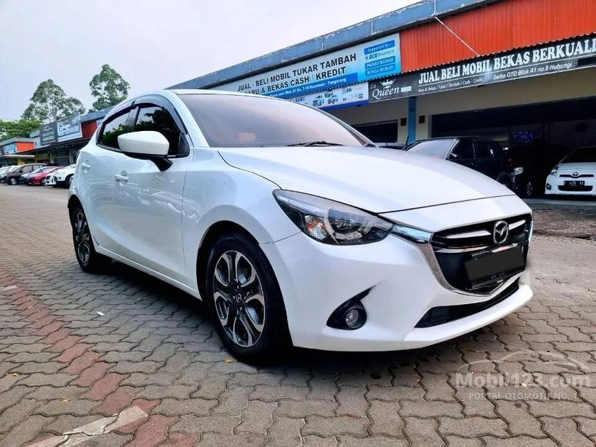 Jual Mobil Mazda 2 2016 GT 1.5 di Banten Automatic Hatchback Putih Rp 165.500.000