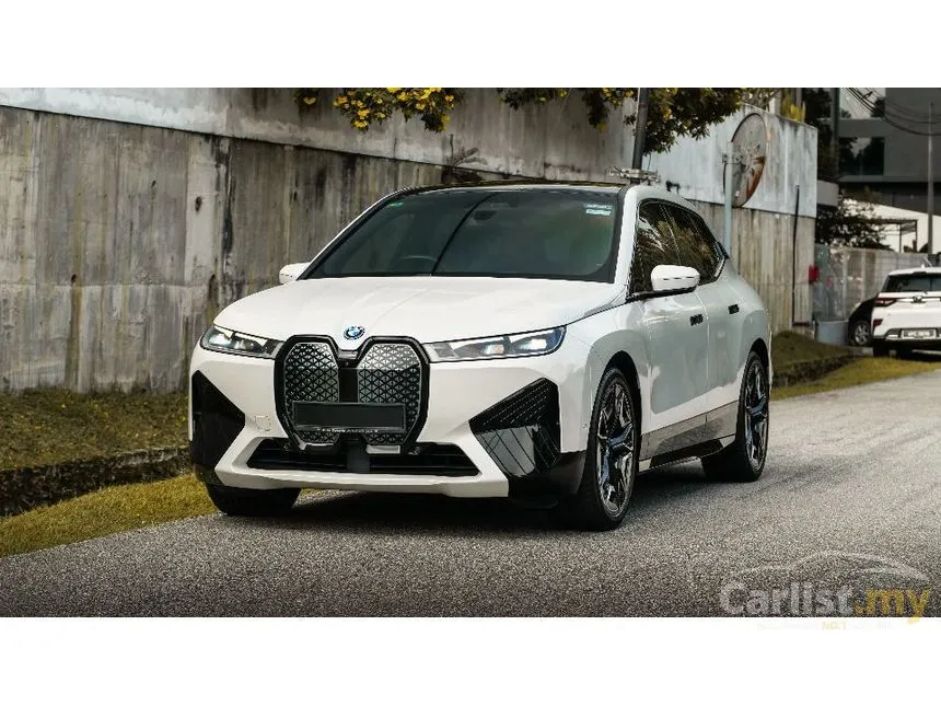 2023 BMW iX xDrive40 Sport SUV