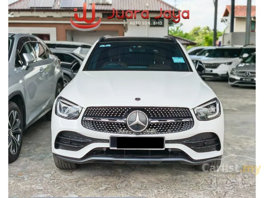 2021 Mercedes-Benz GLC300 4MATIC AMG Line SUV