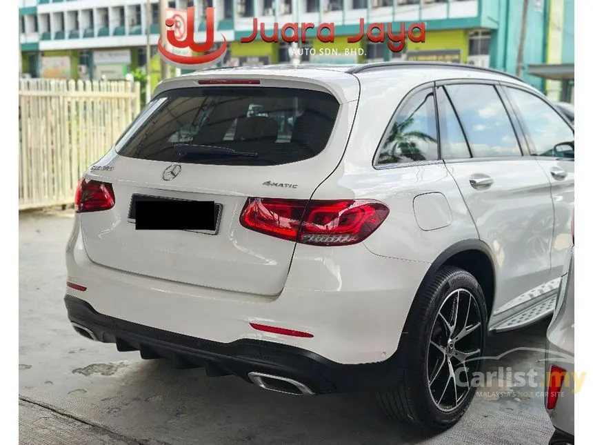 2021 Mercedes-Benz GLC300 4MATIC AMG Line SUV