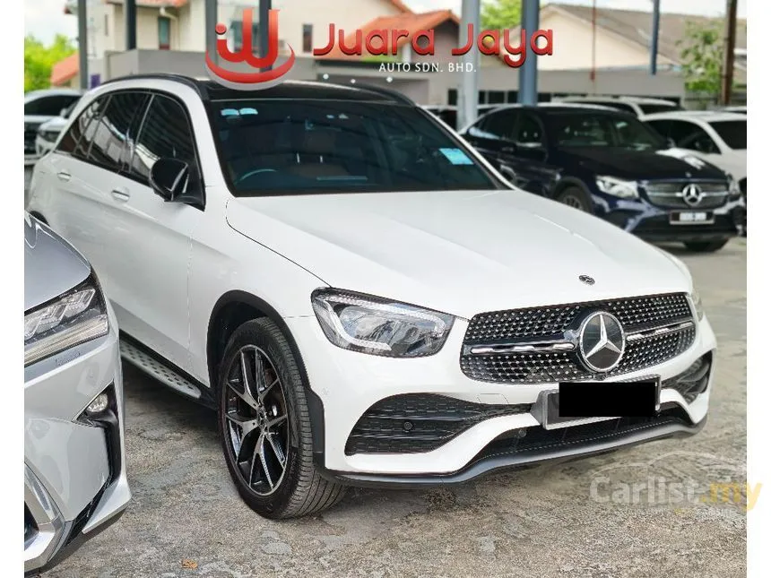 2021 Mercedes-Benz GLC300 4MATIC AMG Line SUV