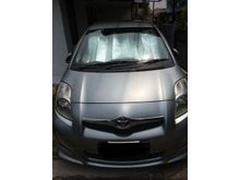 Dijual Toyota Yaris S M/T 2010 Hatchback