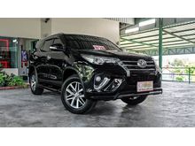 2016 Toyota Fortuner 2.4 (ปี 15-18) V SUV AT