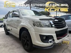 2015 Toyota Hilux 2.5 G TRD Sportivo VNT Dual Cab (Metallic) Pickup
