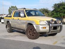 2003 Mitsubishi Storm 3.0 GLS (A) NGV READY