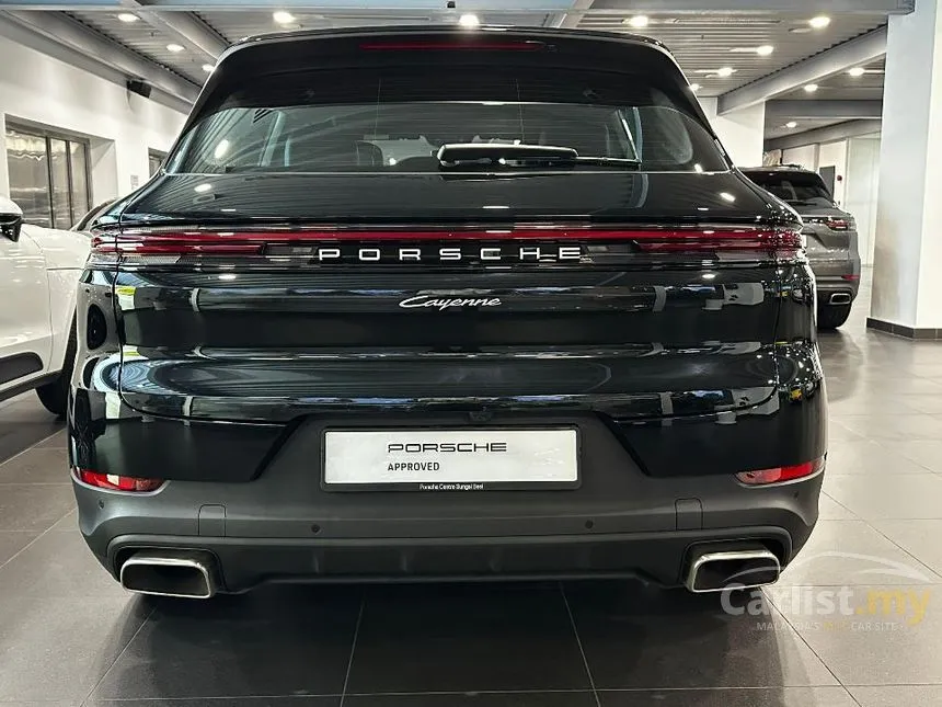 2024 Porsche Cayenne SUV