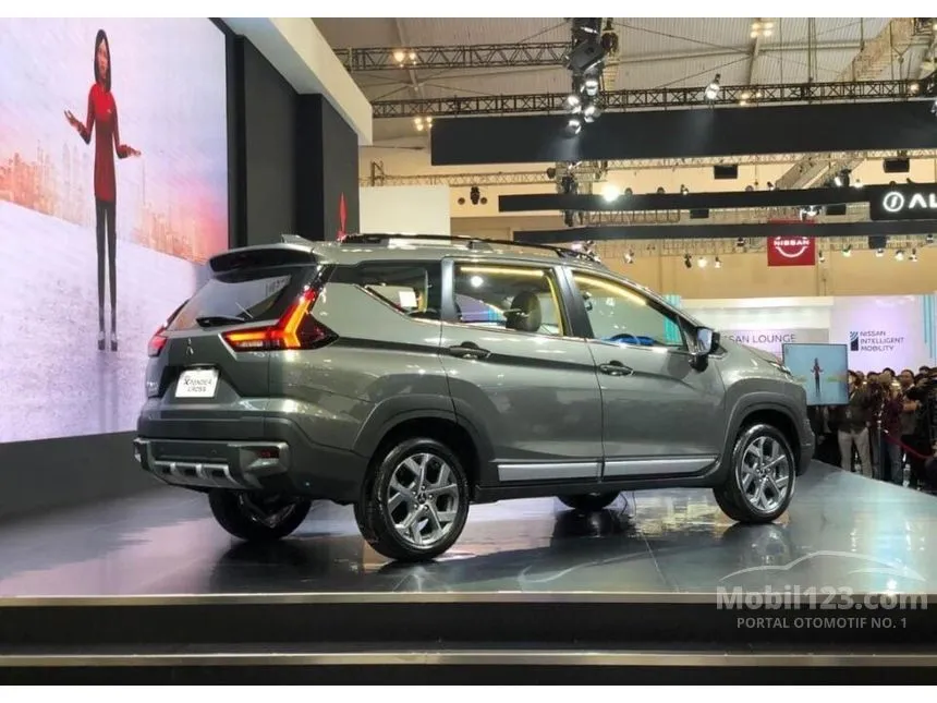 Jual Mobil Mitsubishi Xpander 2024 CROSS Premium Package 1.5 di DKI Jakarta Automatic Wagon Lainnya Rp 278.000.000