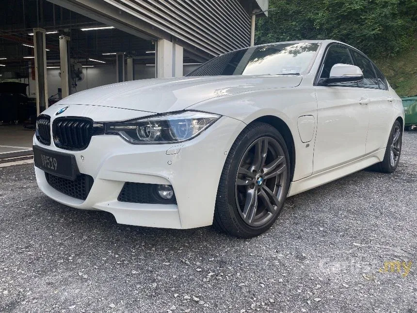 2018 BMW 330e M Sport Sedan