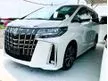 Recon SC PILOT SEAT. 3 EYES LED HEAPLAMP. ROOF MONITOR. Toyota Alphard 2.5 SC 2022 YEAR UNREGISTER.
