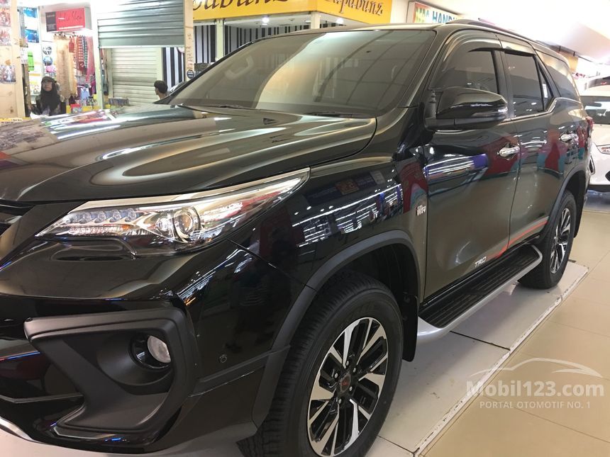 Jual Mobil Toyota Fortuner 2018 TRD 2.4 di DKI Jakarta 