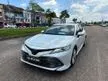 Used 2019 Toyota Camry 2.5 V Sedan - Cars for sale