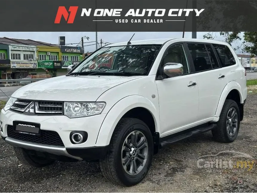 2010 Mitsubishi Pajero Exceed SUV