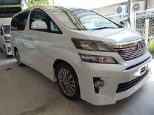2014 Toyota Vellfire 2.4 Z Golden Eyes MPV