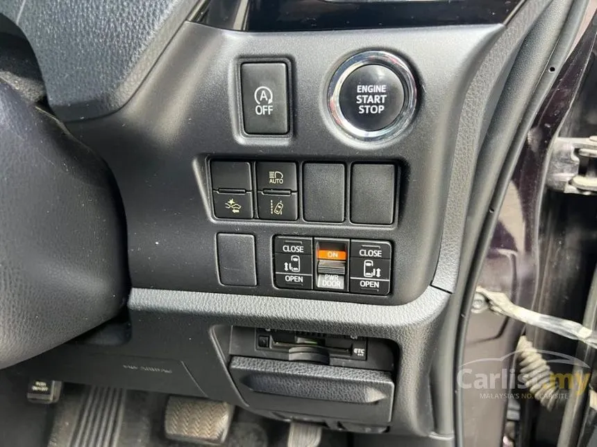 2017 Toyota Noah X MPV