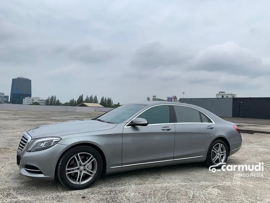 2014 Mercedes-Benz S400 Hybrid Sedan