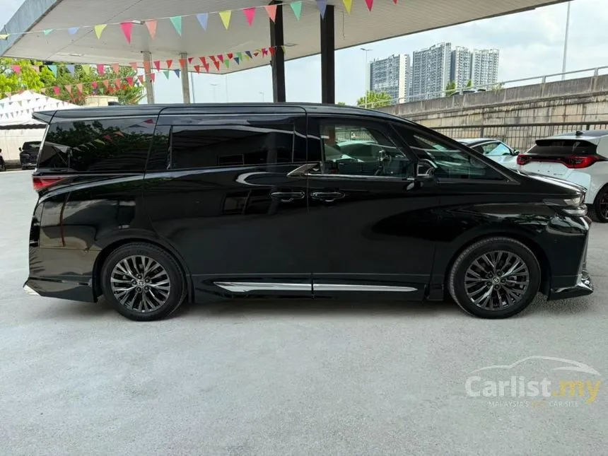 2025 Toyota Vellfire Z Premier MPV