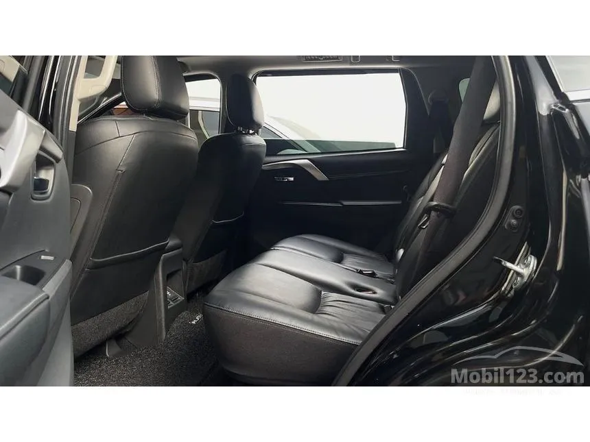 2022 Mitsubishi Pajero Sport Dakar 4x2 SUV