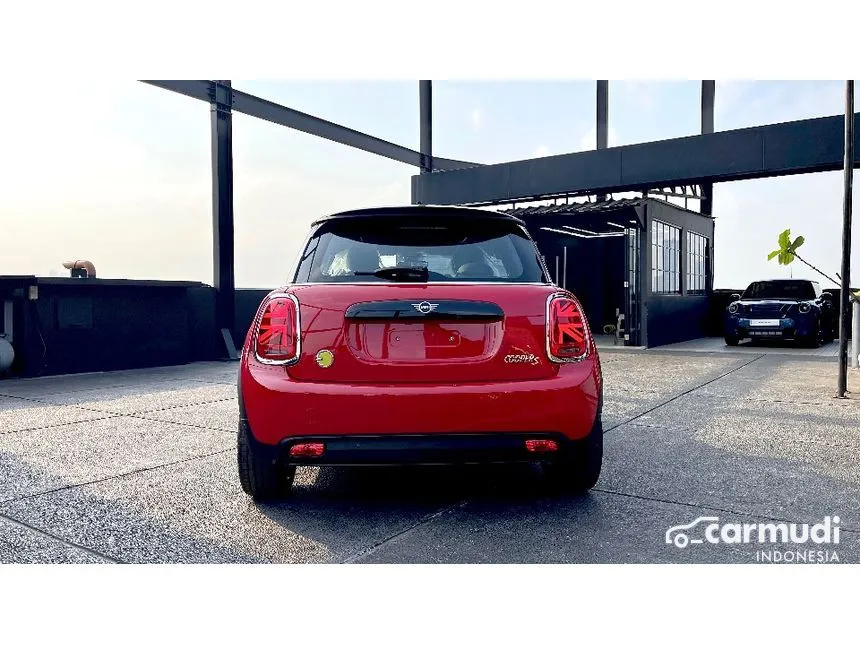 2023 MINI Cooper S Electric Level 3 Hatchback