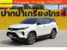 2020 Toyota FORTUNER 2.4 (ปี 15-25) Legender 4WD SUV