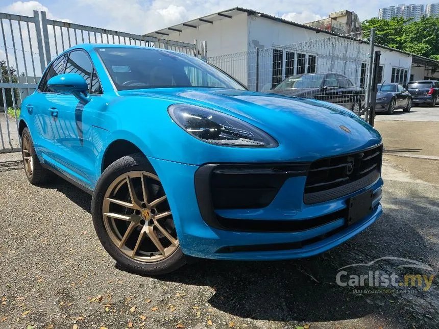 2022 Porsche Macan SUV