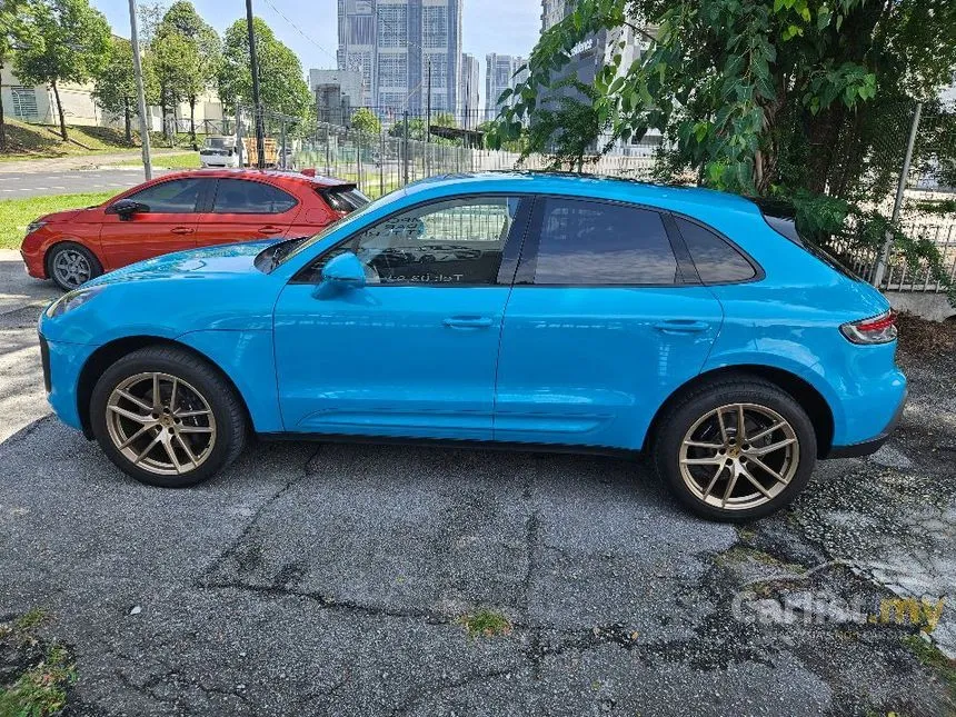 2022 Porsche Macan SUV