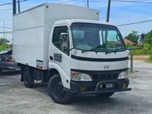 2012 Hino 300 Series 4.0 WU300R Lorry