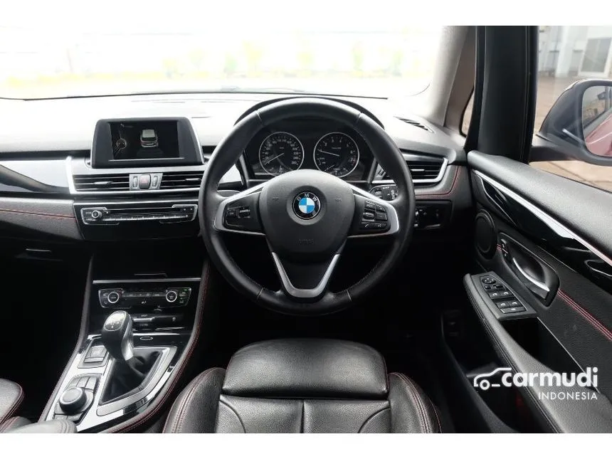 2017 BMW 218i Sport Line Hatchback