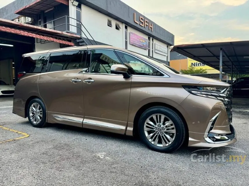 2024 Toyota Alphard Z 7-Seater MPV