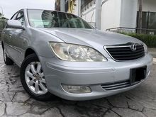 2002 Toyota Camry 2.4 V Sedan