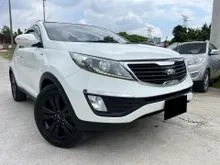 Kia Sportage 2.0 SUV**OTR W/O INSURANCE & ROAD TAX