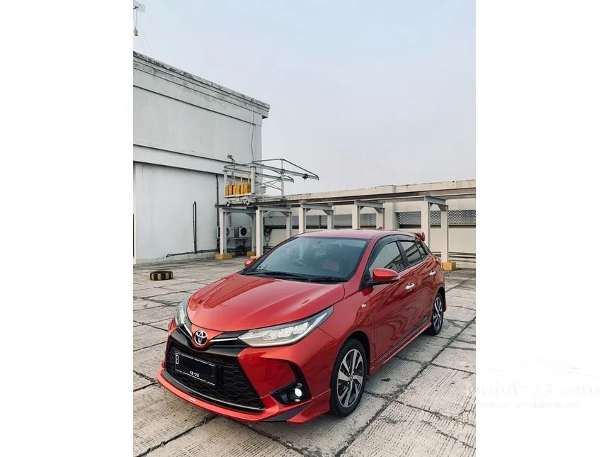 Jual Mobil Toyota Yaris 2021 S GR Sport 1.5 di DKI Jakarta Automatic Hatchback Merah Rp 243.000.000