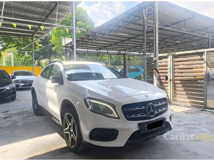 2018 Mercedes-Benz GLA250 4MATIC AMG Line SUV